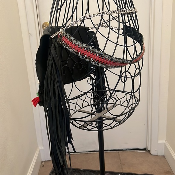 Leather fringe purse - Picture 2 of 9